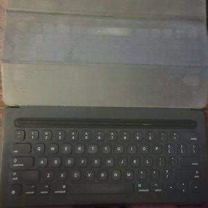 Ipad Pro 12.9" Smart Keyboard (1st generation)